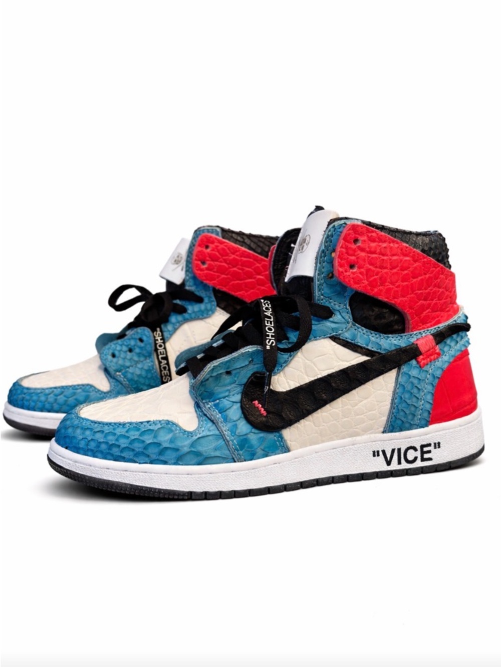 Nike Kids High-Top Sneakers in Blue, Red, Black, White